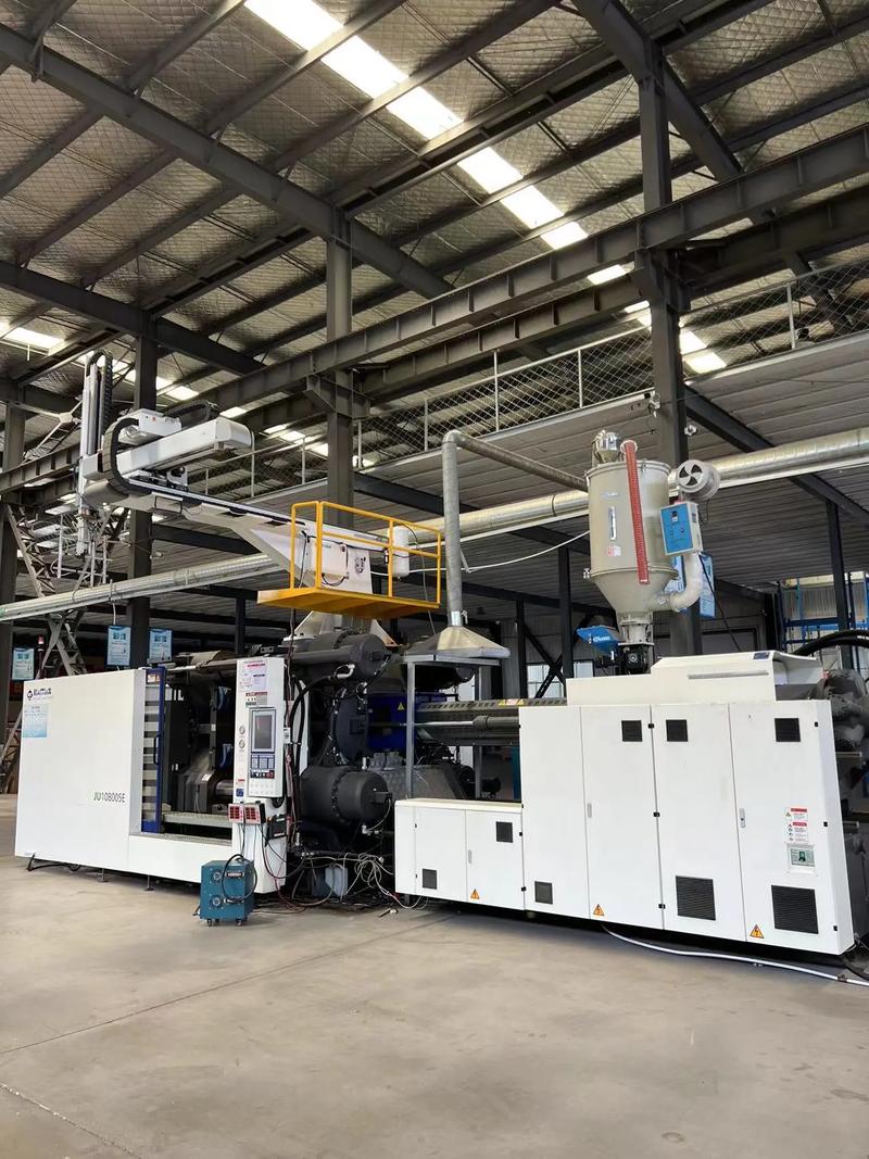 山东工厂海天1080t注塑机的配置与应用